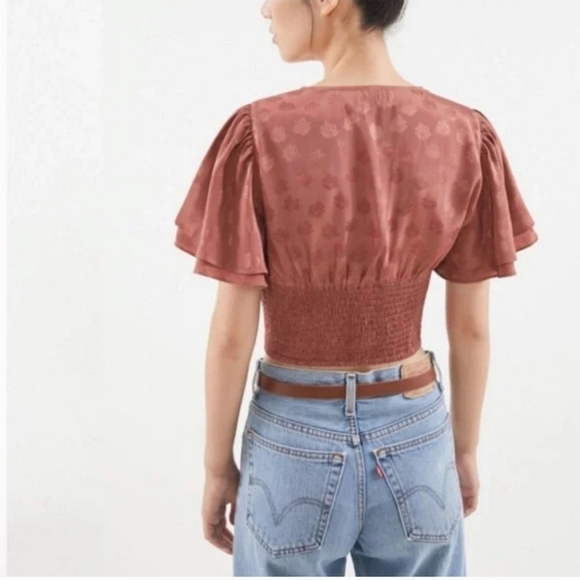 Urban Outfitters Webster Jacquard Flutter Sleeve Top Womens XS in Mauve - Picture 3 of 7